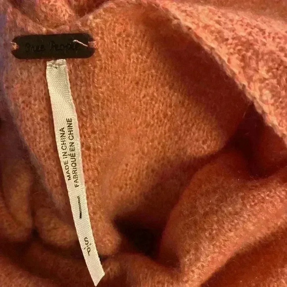 Free People Hourglass Cashmere Sweater Dress Tunic  Open Back Salmon Size Small - Picture 16 of 16